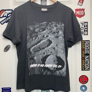 Vintage Nike graphic tee